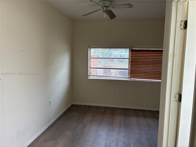 18715 NE 18th Avenue, Miami, FL 33179