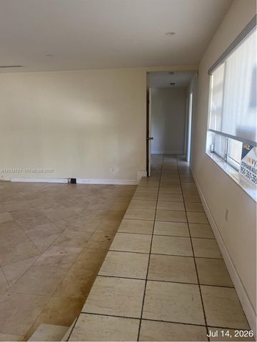 18715 NE 18th Avenue, Miami, FL 33179
