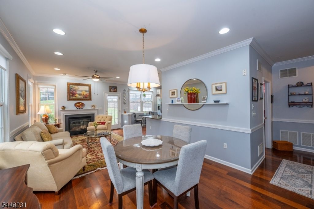 1 Ashley Ct, Hawthorne Boro, NJ 07506