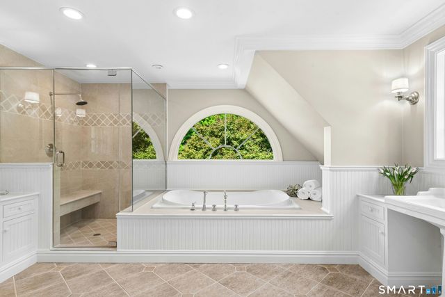 610 Cheese Spring Road, New Canaan, CT 06840