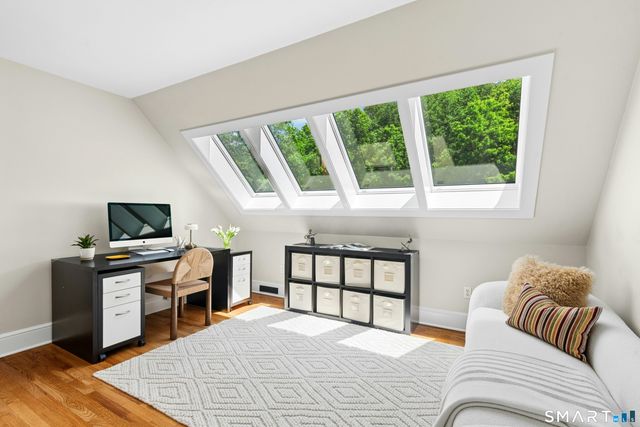 610 Cheese Spring Road, New Canaan, CT 06840