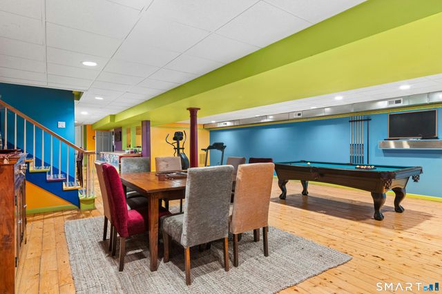 610 Cheese Spring Road, New Canaan, CT 06840