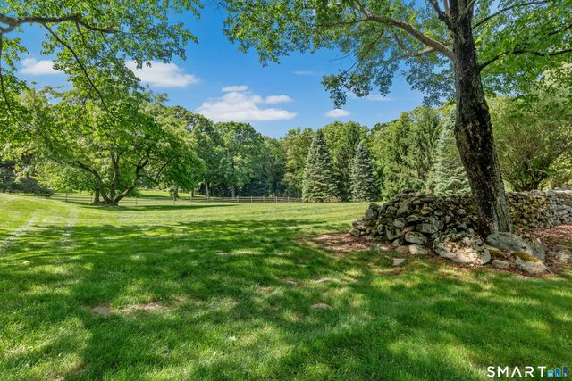 610 Cheese Spring Road, New Canaan, CT 06840