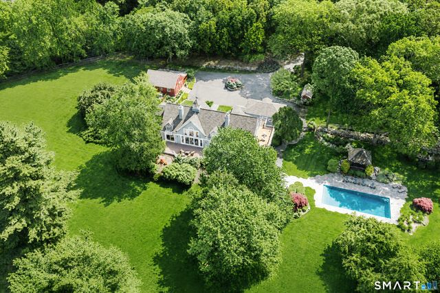 610 Cheese Spring Road, New Canaan, CT 06840