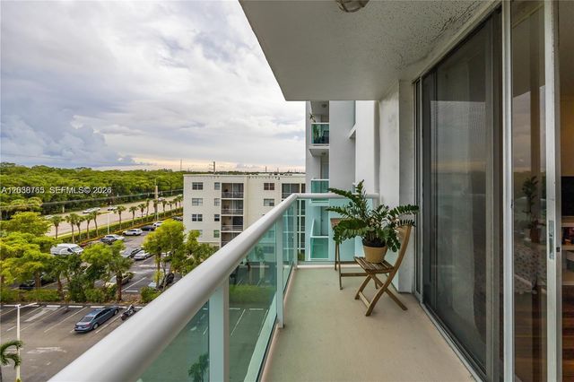 2841 NE 163rd Street 704, North Miami Beach, FL 33160