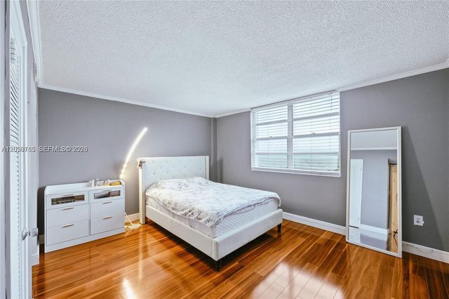 2841 NE 163rd Street 704, North Miami Beach, FL 33160