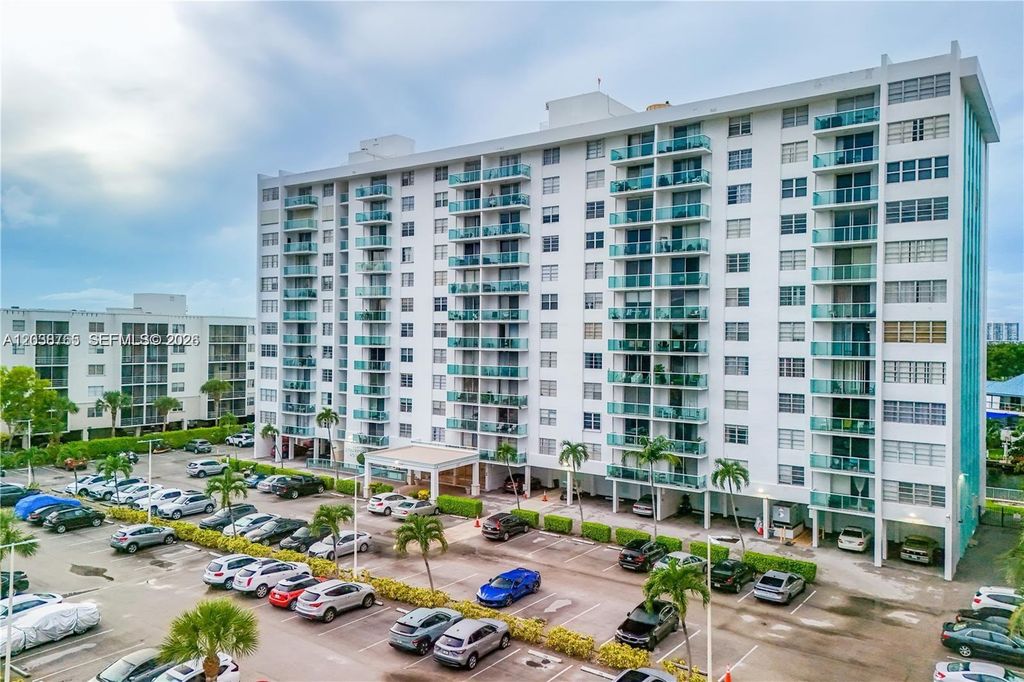 2841 NE 163rd Street 704, North Miami Beach, FL 33160