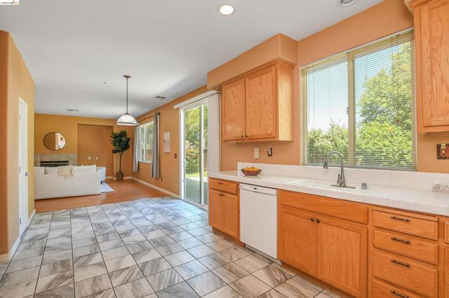 1880 Connor Way, Brentwood, CA 94513