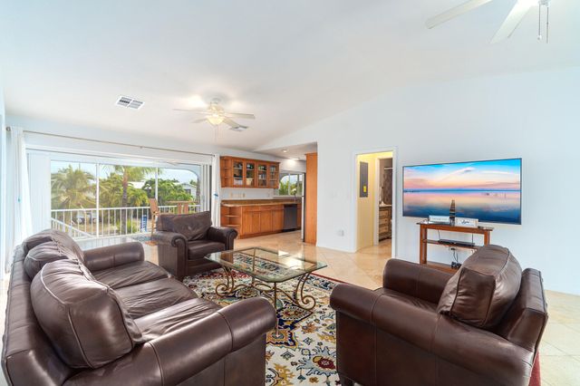 947 Gulf Drive, Summerland Key, FL 33042