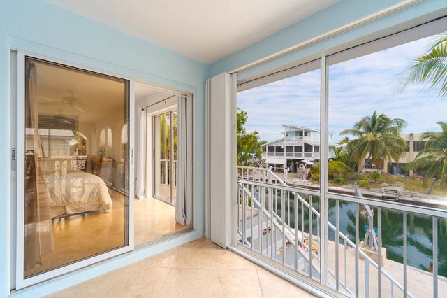 947 Gulf Drive, Summerland Key, FL 33042