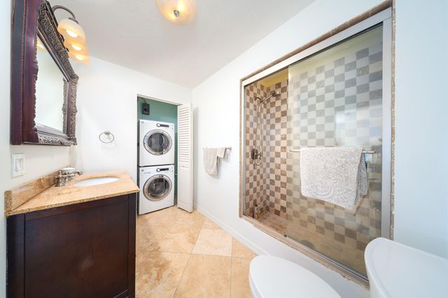 947 Gulf Drive, Summerland Key, FL 33042