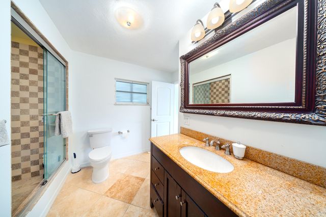 947 Gulf Drive, Summerland Key, FL 33042