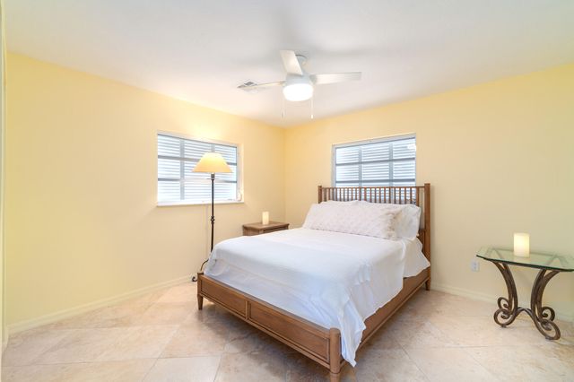 947 Gulf Drive, Summerland Key, FL 33042