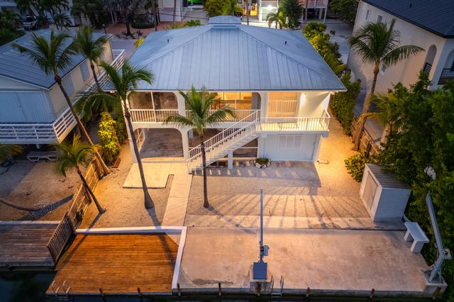 947 Gulf Drive, Summerland Key, FL 33042