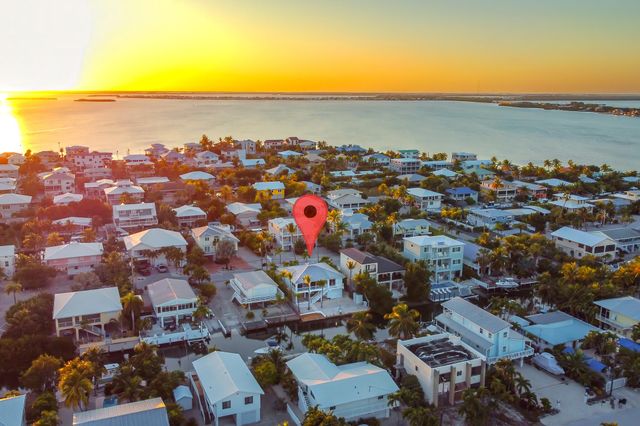 947 Gulf Drive, Summerland Key, FL 33042