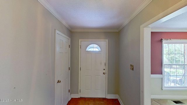 512 Raymond Drive, Arapahoe, NC 28510