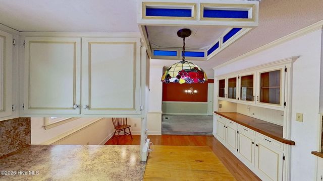 512 Raymond Drive, Arapahoe, NC 28510