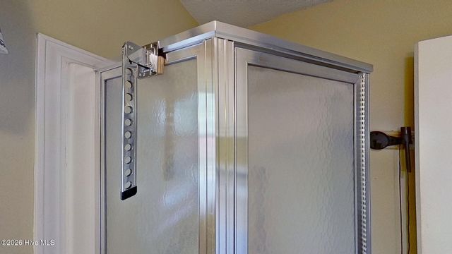 512 Raymond Drive, Arapahoe, NC 28510