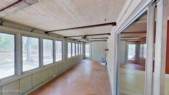 512 Raymond Drive, Arapahoe, NC 28510