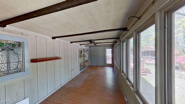 512 Raymond Drive, Arapahoe, NC 28510