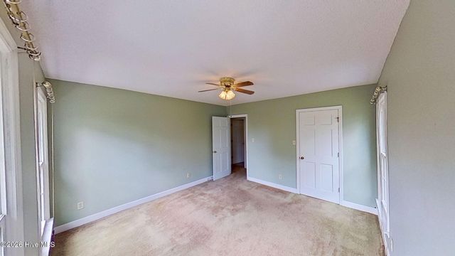 512 Raymond Drive, Arapahoe, NC 28510