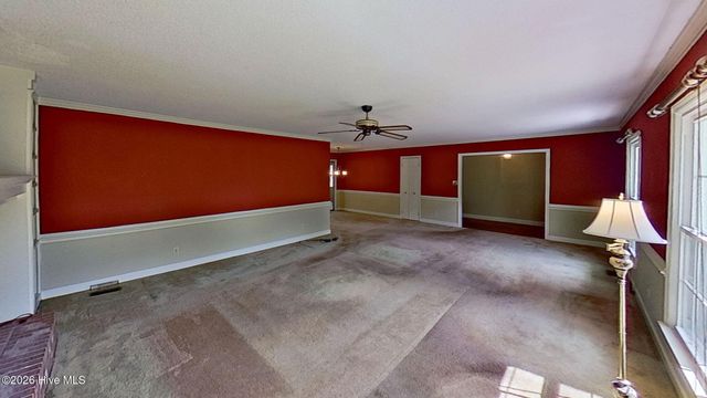 512 Raymond Drive, Arapahoe, NC 28510