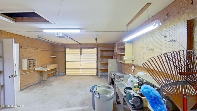 512 Raymond Drive, Arapahoe, NC 28510