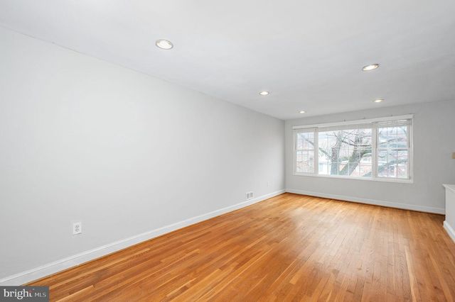 109 WEBSTER ST NE, Washington, DC 20011