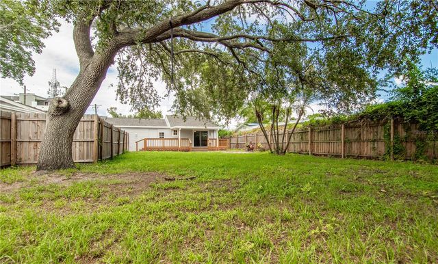4710 W PRICE AVENUE, Tampa, FL 33611
