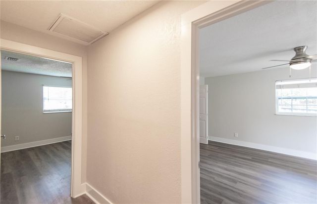 4710 W PRICE AVENUE, Tampa, FL 33611