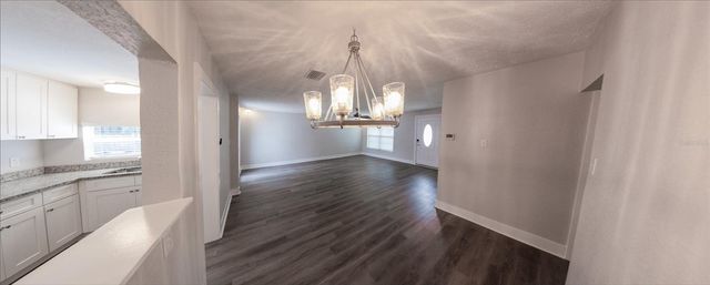 4710 W PRICE AVENUE, Tampa, FL 33611