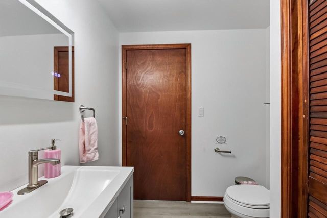 3172 S Griffin AVENUE, Milwaukee, WI 53207