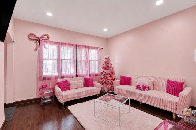 3172 S Griffin AVENUE, Milwaukee, WI 53207