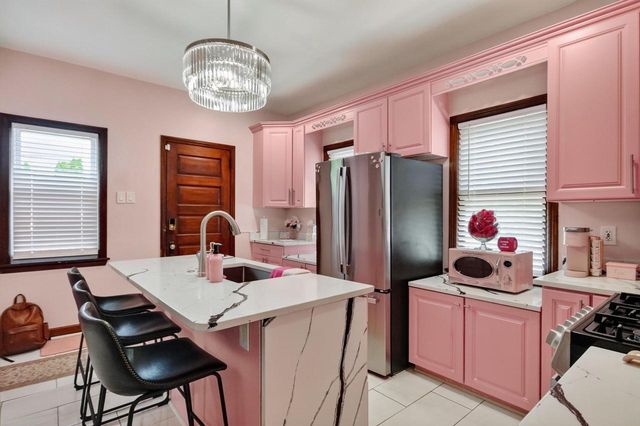 3172 S Griffin AVENUE, Milwaukee, WI 53207