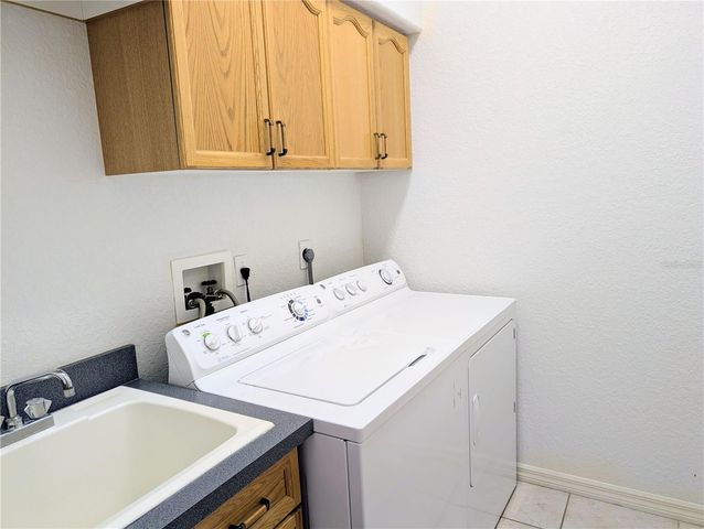 3892 CANOPY WAY, Sarasota, FL 34235