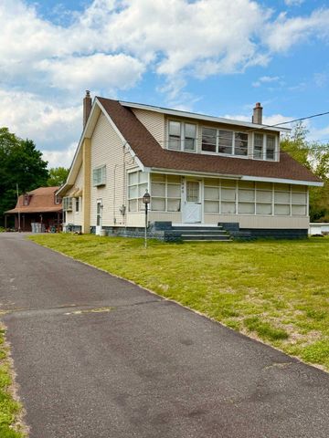 1940 S MAIN RD, Vineland, NJ 08360
