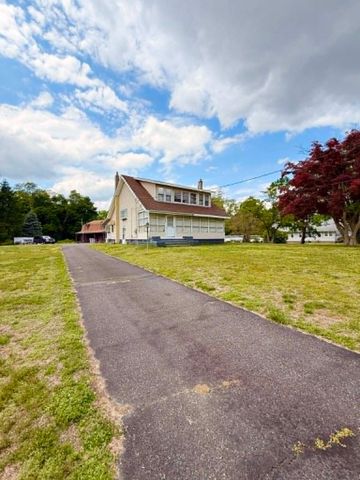 1940 S MAIN RD, Vineland, NJ 08360