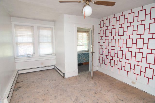 1940 S MAIN RD, Vineland, NJ 08360