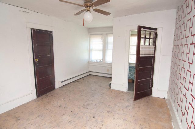 1940 S MAIN RD, Vineland, NJ 08360