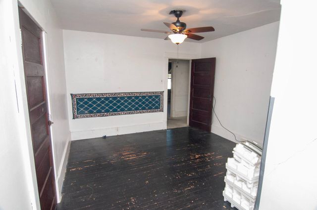 1940 S MAIN RD, Vineland, NJ 08360