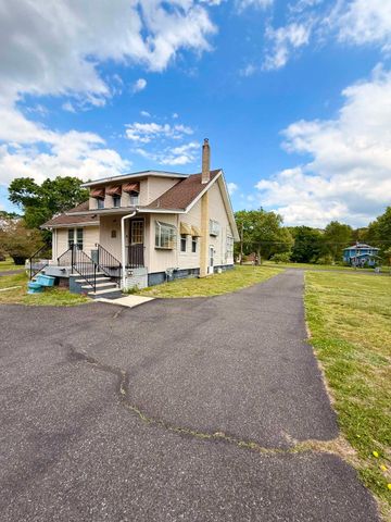 1940 S MAIN RD, Vineland, NJ 08360
