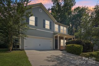 9403 Fernspray Road, Charlotte, NC 28215
