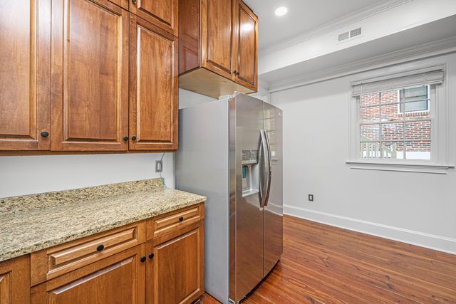 186 Smith Street, Charleston, SC 29403