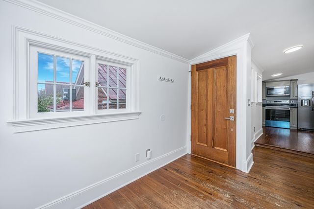 186 Smith Street, Charleston, SC 29403