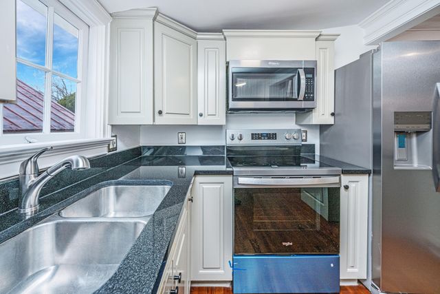 186 Smith Street, Charleston, SC 29403