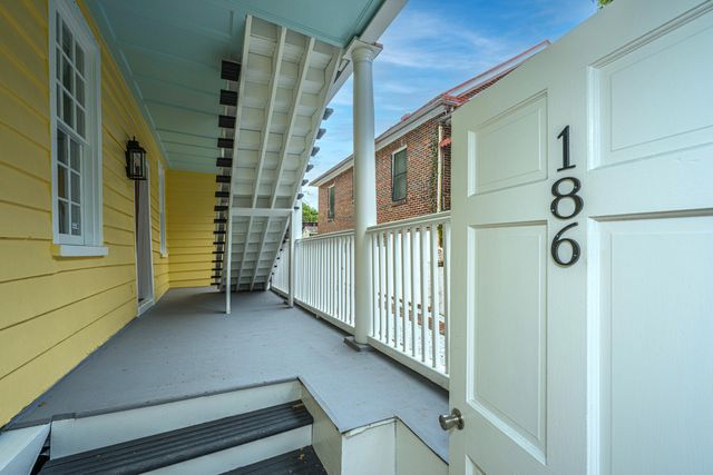 186 Smith Street, Charleston, SC 29403