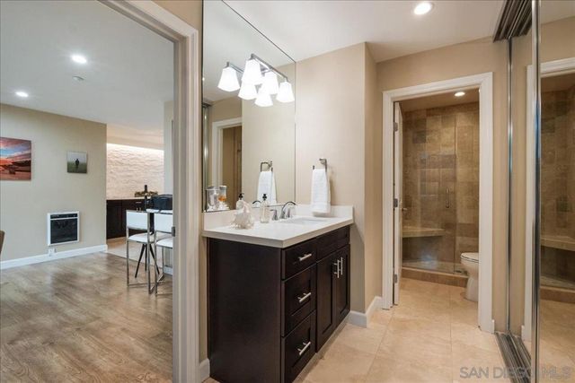 1225 Pacific Beach Drive 2E, San Diego, CA 92109