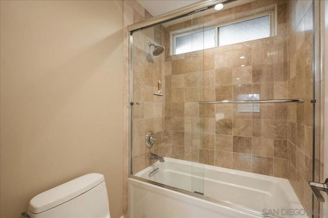 1225 Pacific Beach Drive 2E, San Diego, CA 92109