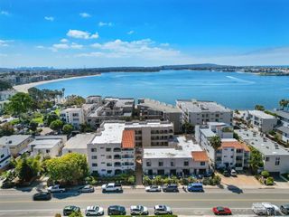 1225 Pacific Beach Drive 2E, San Diego, CA 92109