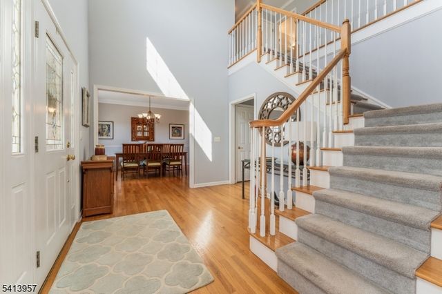 4 Cheshire Ct, Clinton Twp., NJ 08833